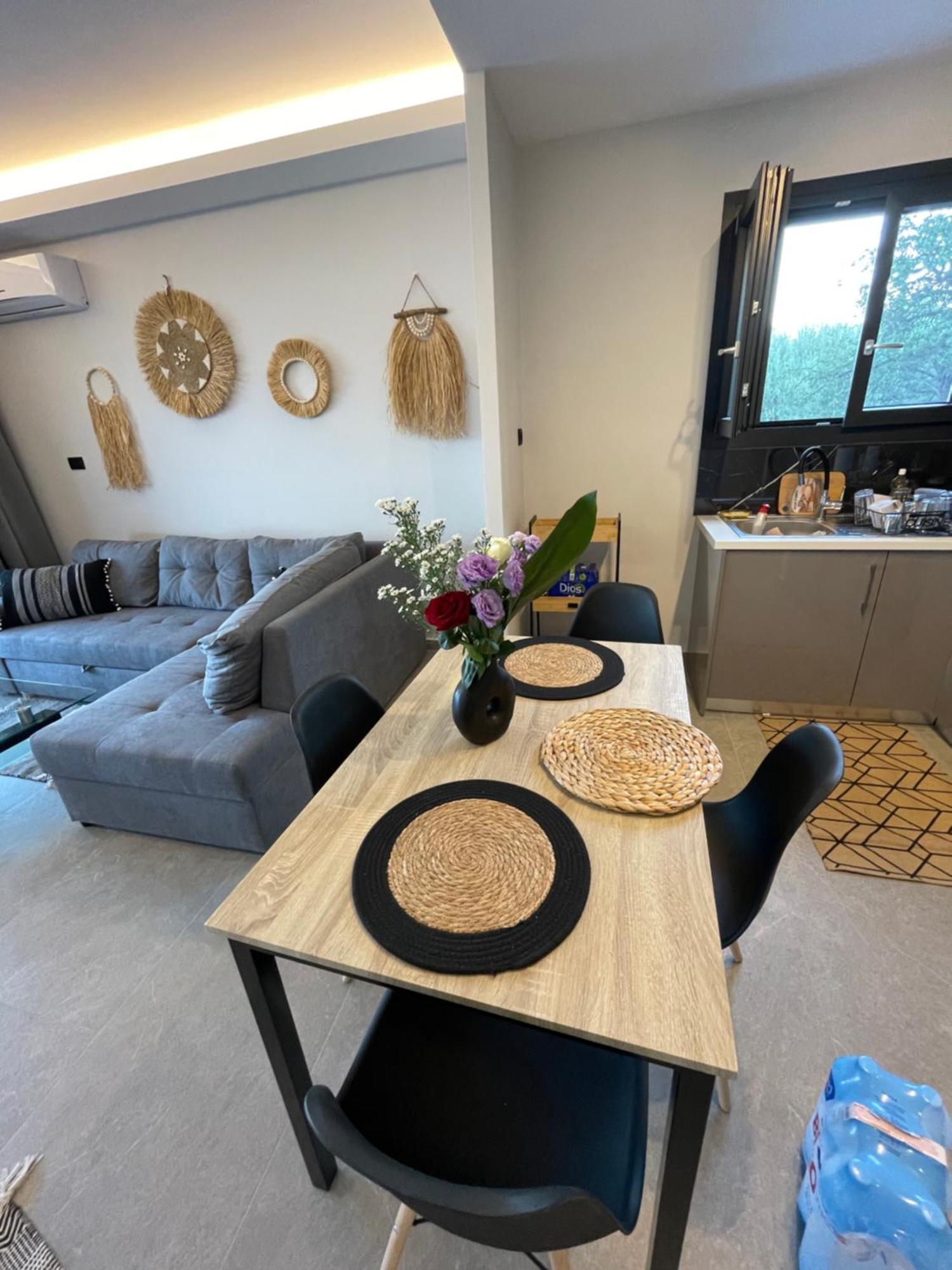 Sailors Apartments Perigiali Nydrí Eksteriør bilde
